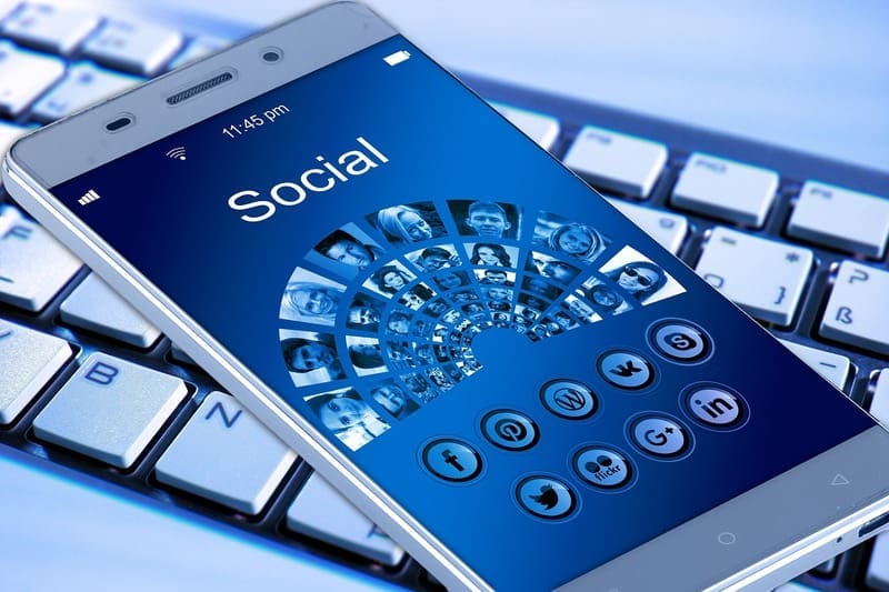 Monetizing Social Media